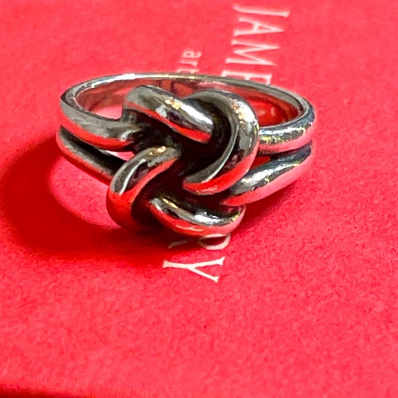 James Avery Retired Lovers Knot Ring - Picture 1 of 7